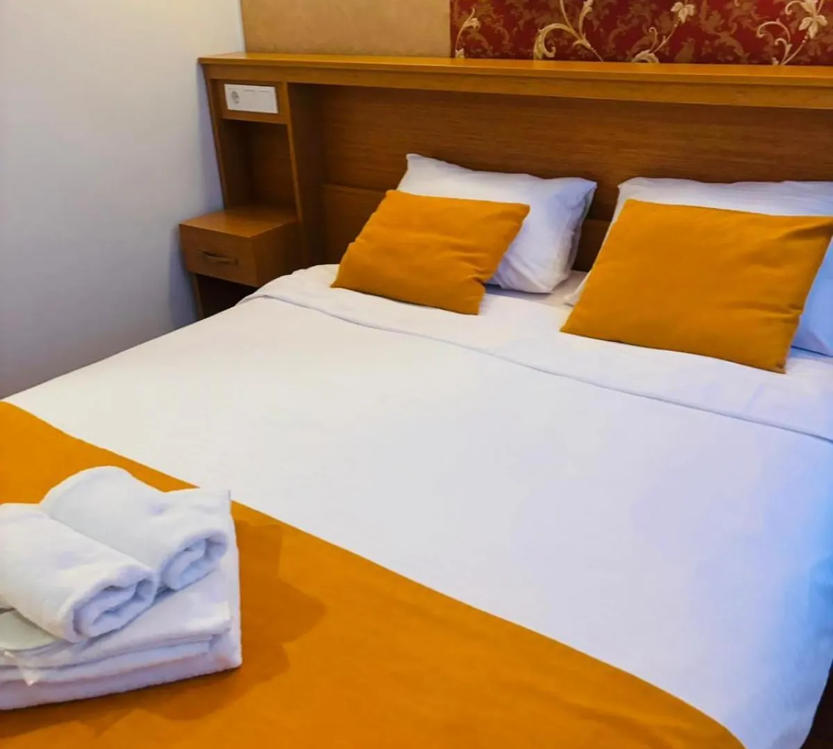 Lebon Hotel-Special Class Istanbul Hotel