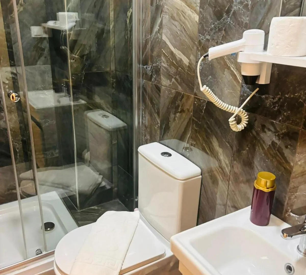 Lebon Hotel-Special Class Istanbul Hotel