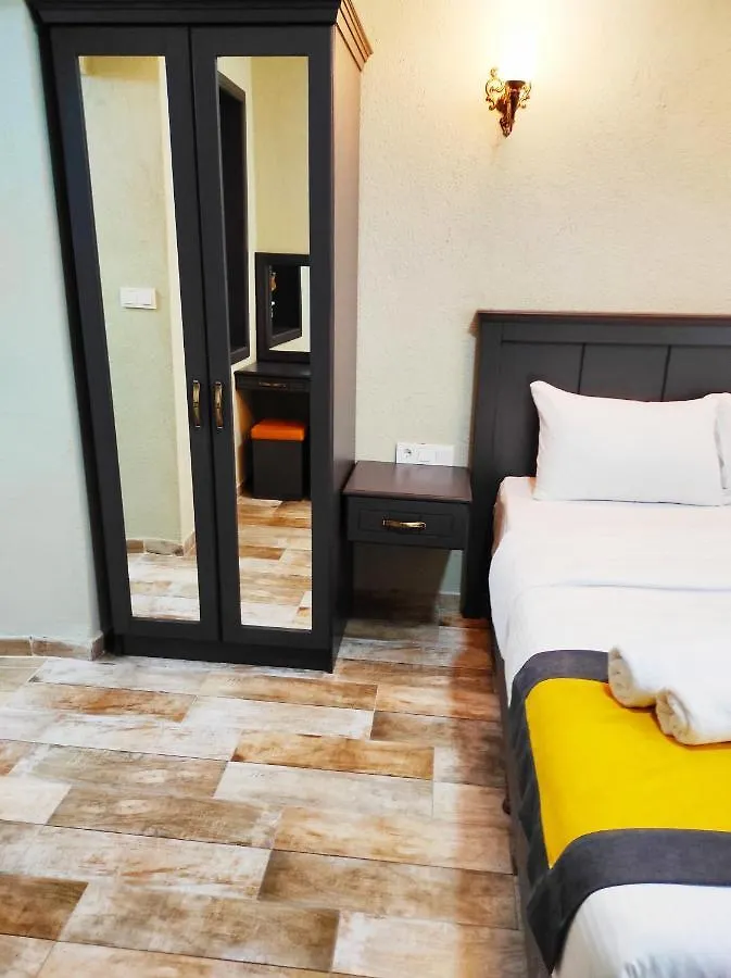 Lebon Hotel-Special Class Стамбул 3*,  Турция