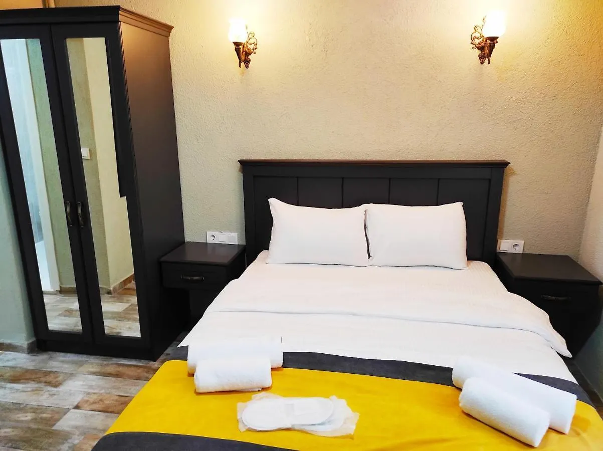 Lebon Hotel-Special Class Стамбул