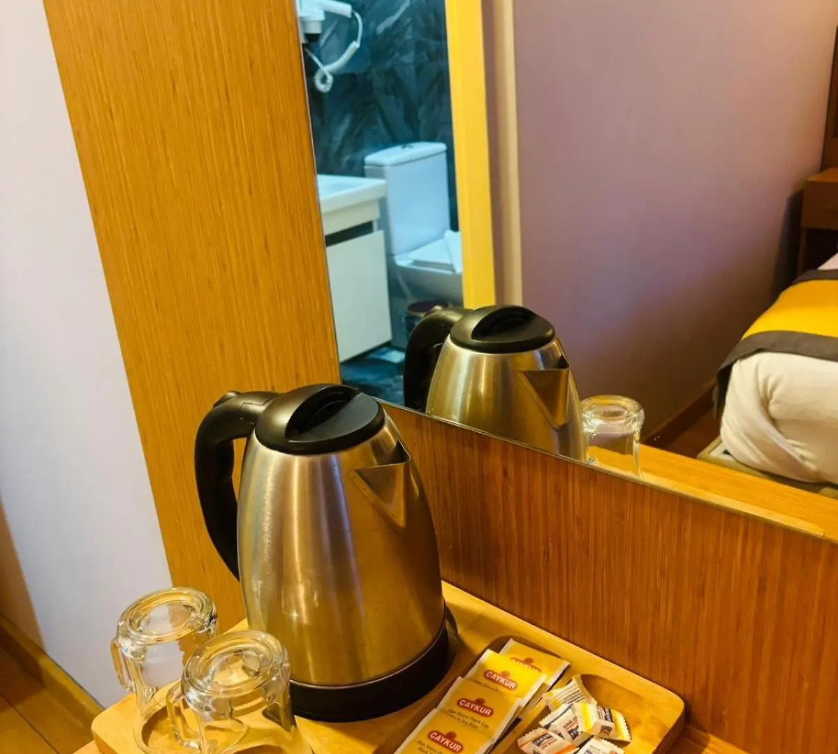Lebon Hotel-Special Class Стамбул Турция